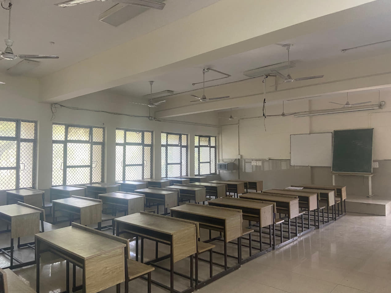 DSEU Academic photo 6